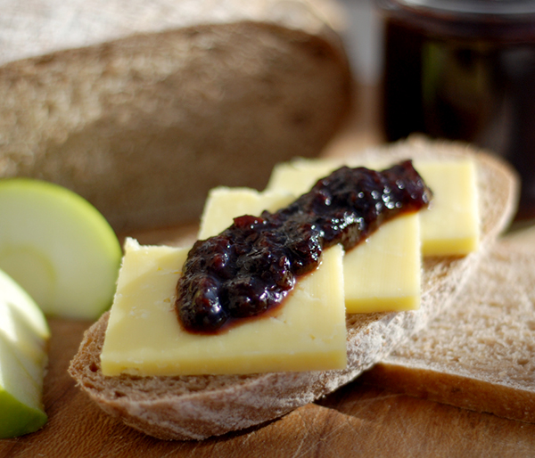 Chutney for cheese